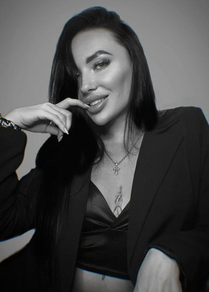 Индивидуалка Аделина главное фото в городе Нягань 