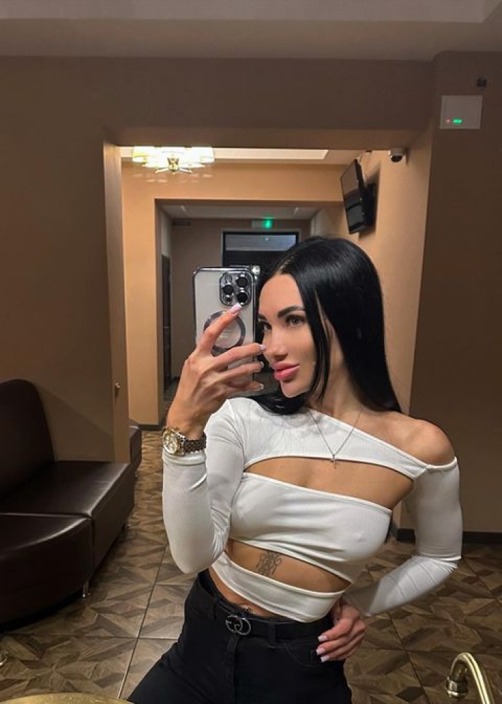 Индивидуалка Аделина фото № 2 в городе Нягань