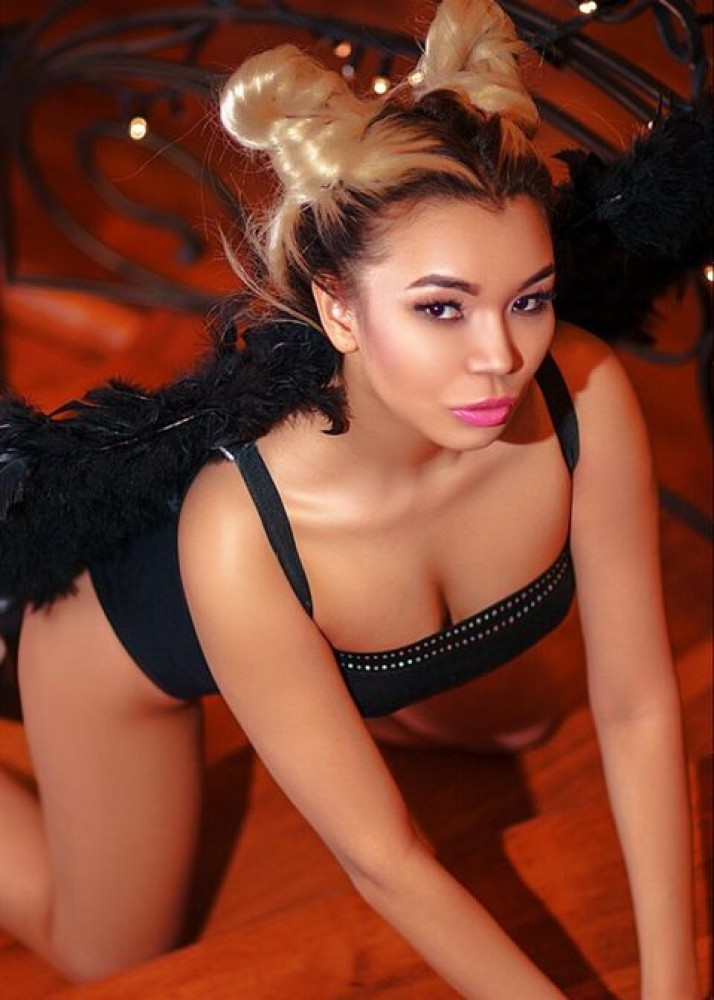 Индивидуалка Эля главное фото в городе Нягань 