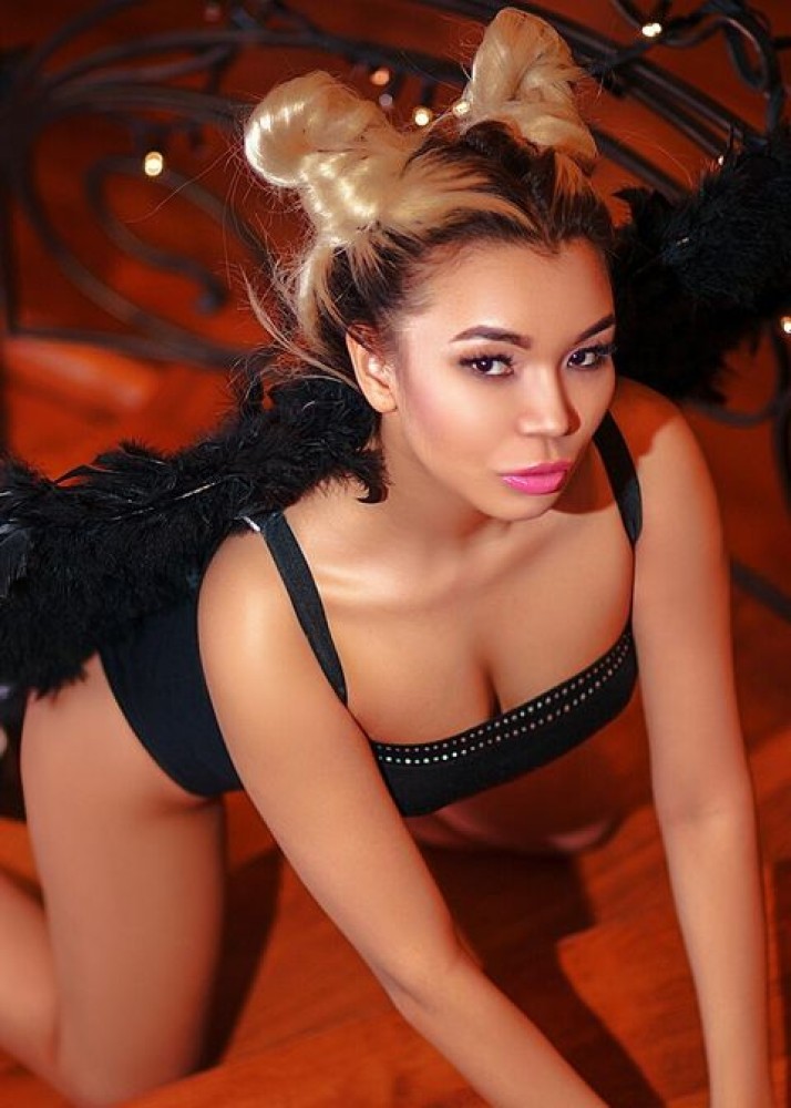 Индивидуалка Эля фото № 2 в городе Нягань