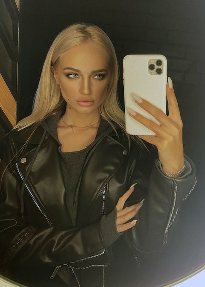 Индивидуалка Яна фото № 2 в городе Нягань