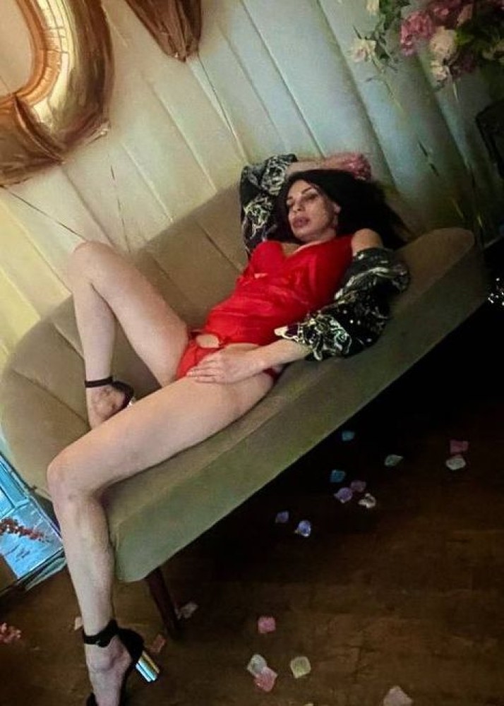 Индивидуалка Яна фото № 2 в городе Нягань